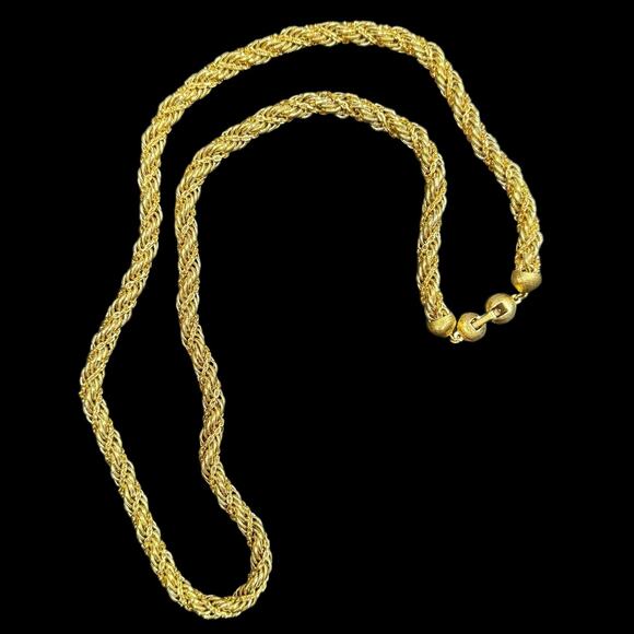 Vintage Monet Signed Double Twisted Rope Chain Necklace Gold Tone Thick Mod Wife - Picture 1 of 5